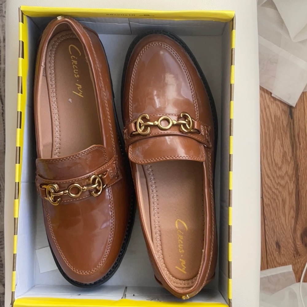 Tan/Brown Loafers